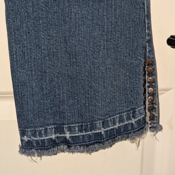 Younique Vintage Retro Bootcut Boot Leg Raw Hem CutOff Butterfly Love Jeans Pant - Picture 7 of 10